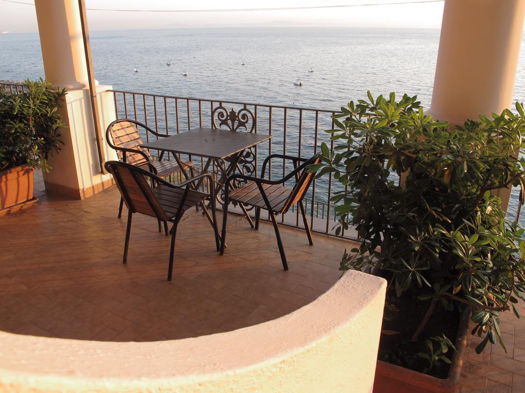 Hotel Belvedere E Tre Re Капри Екстериор снимка